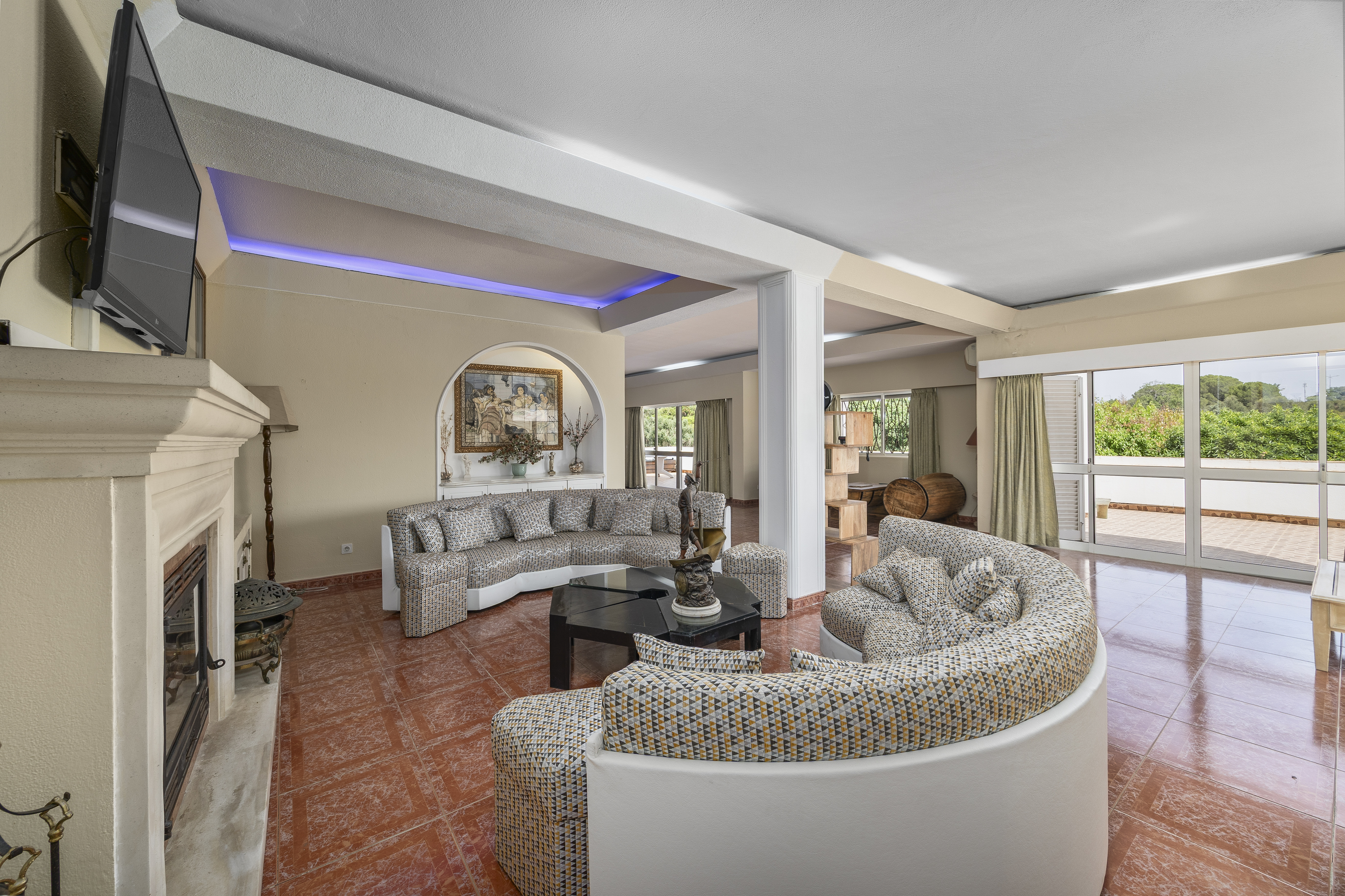 Main Lounge