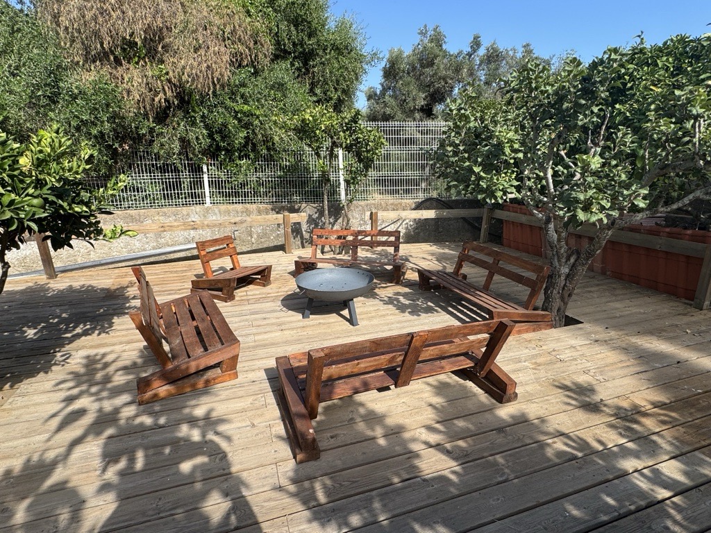 Outdoor Fireplace & Gathering Area